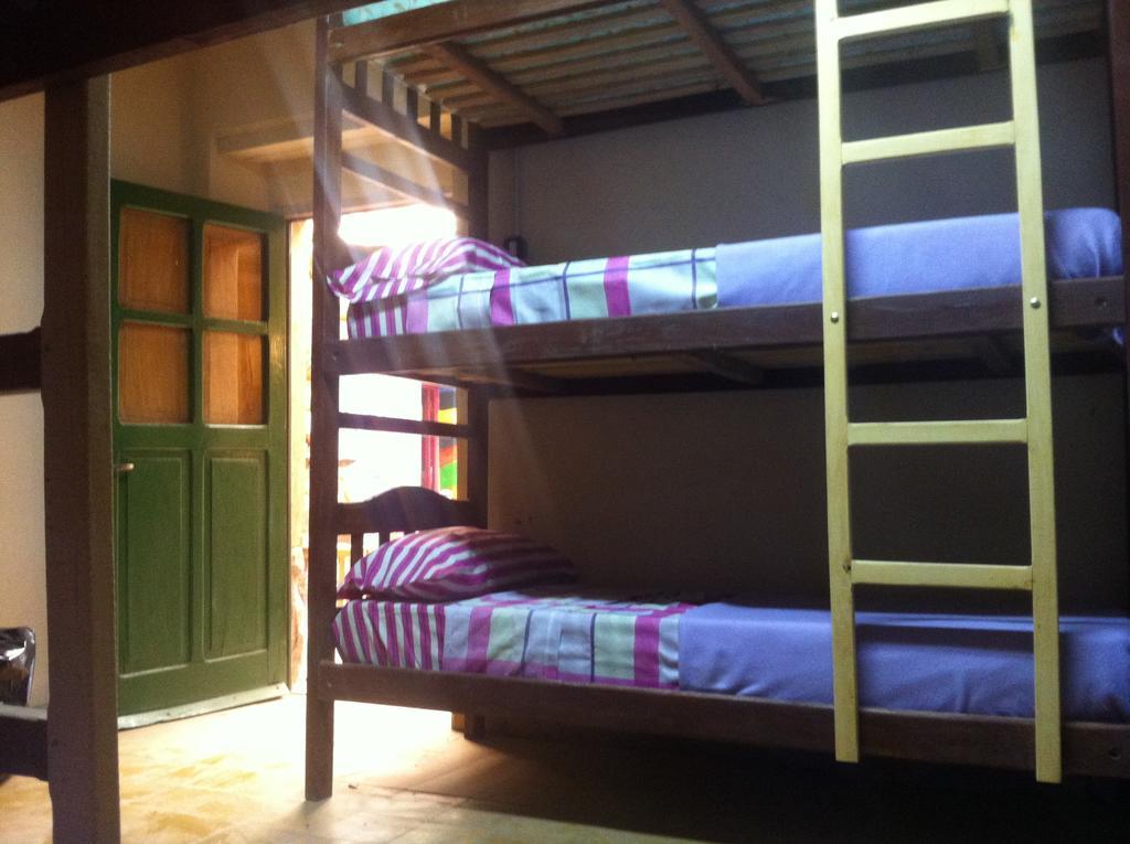 Giramundo Hostel Humahuaca Kamer foto