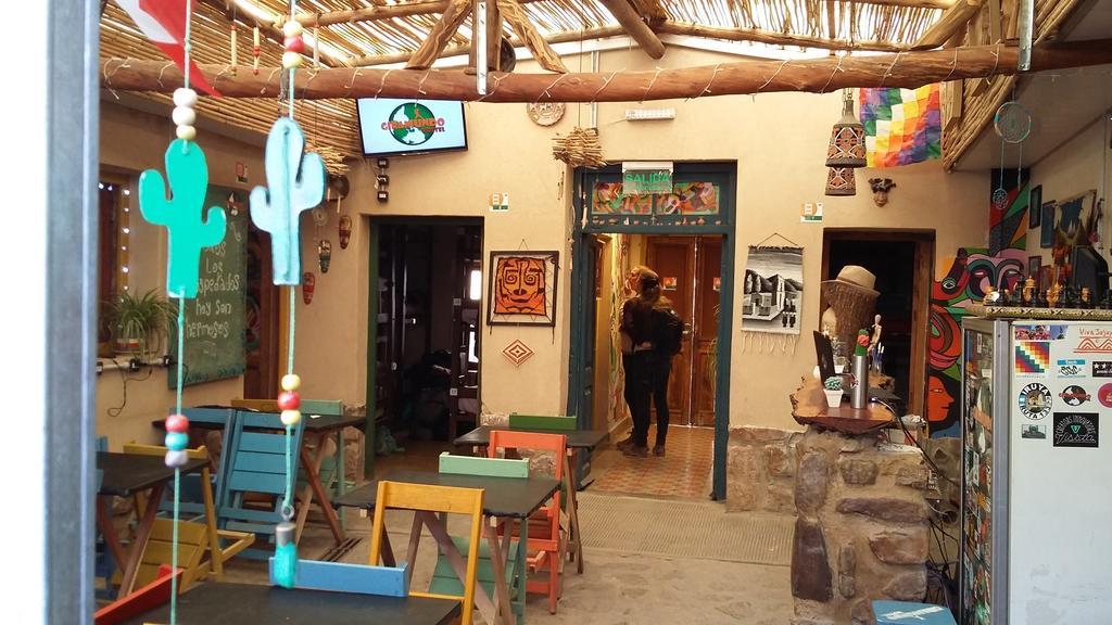 Giramundo Hostel Humahuaca Buitenkant foto
